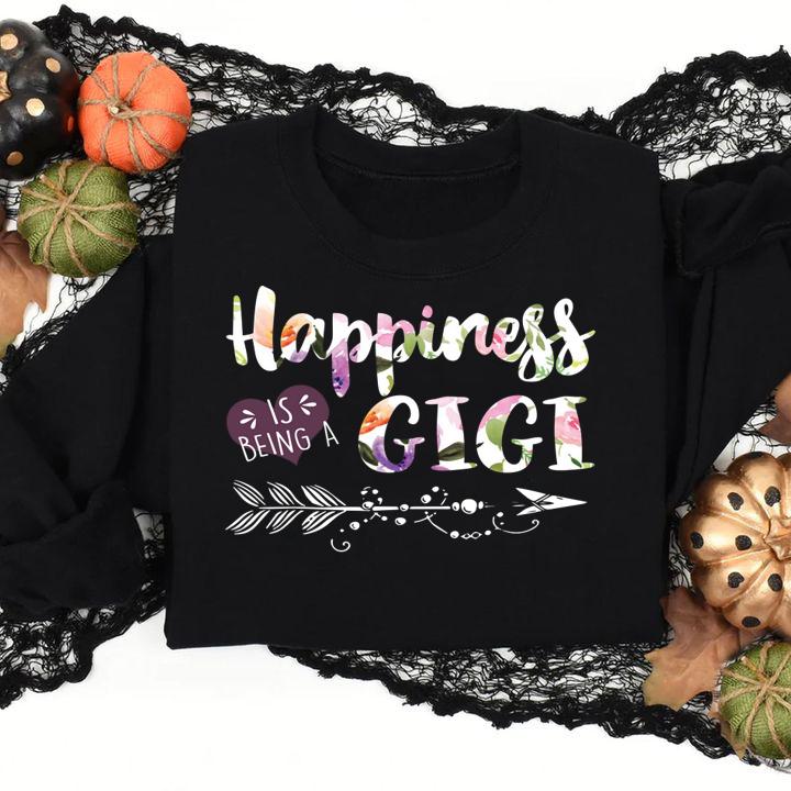 Awesome Happiness is Being a Gigi Cute Womens Grandma Tees t-shirt sweatshirt