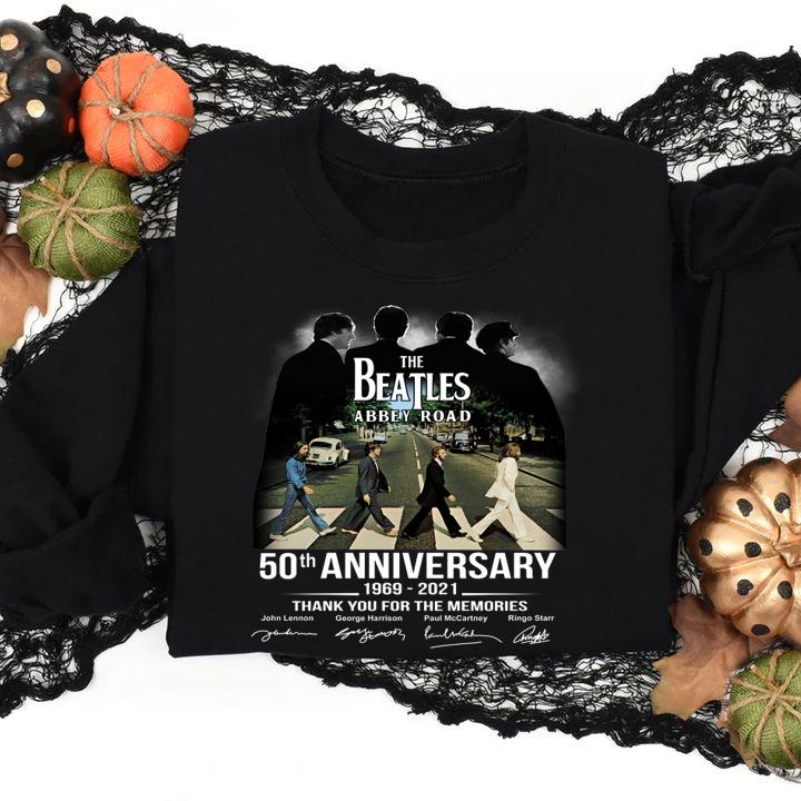 The Beatles Abbey Road 50th Anniversary 1969-2021 Signatures Thank You For The Memories t-shirt sweatshirt