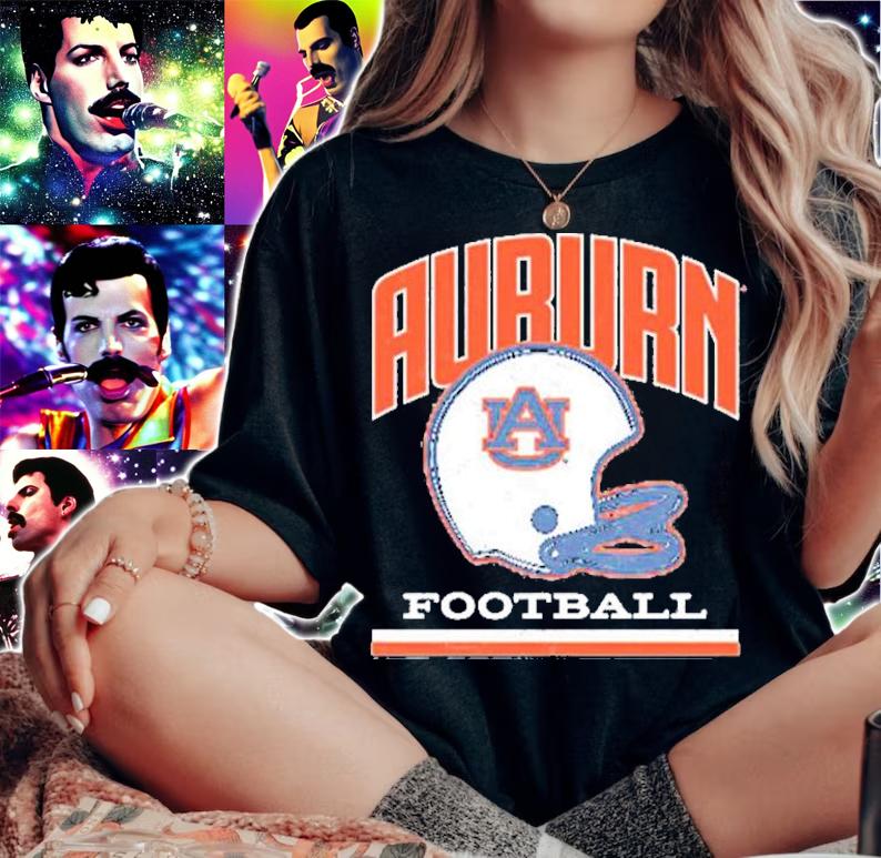 Auburn Football Helmet Vintage T-Shirt t-shirt