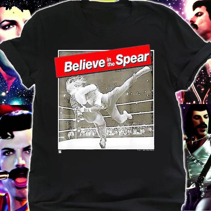 Wwe Spear Roman Reigns Photo Red Type Label T-Shirt t-shirt shirt