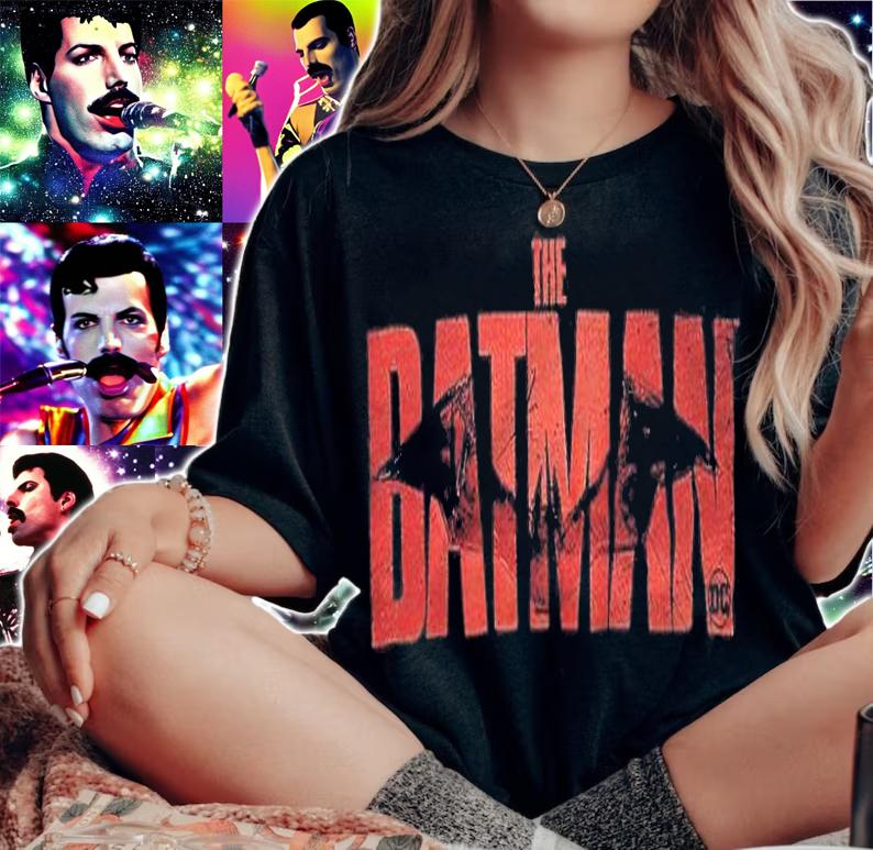 DC Comics The Batman logo 2022 T-shirt t-shirt woman shirt