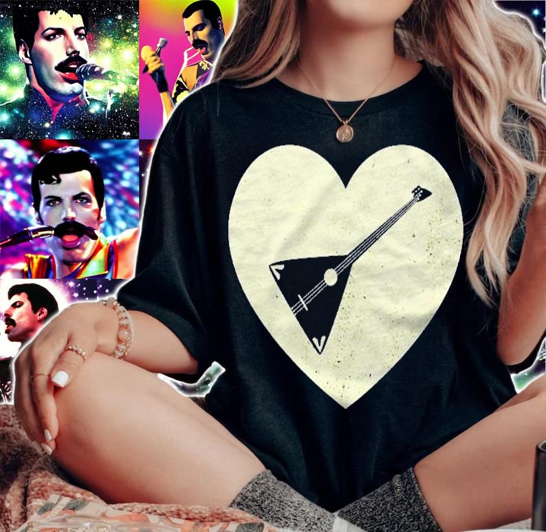 Love To Play The Balalaika Musician Gift Shirt