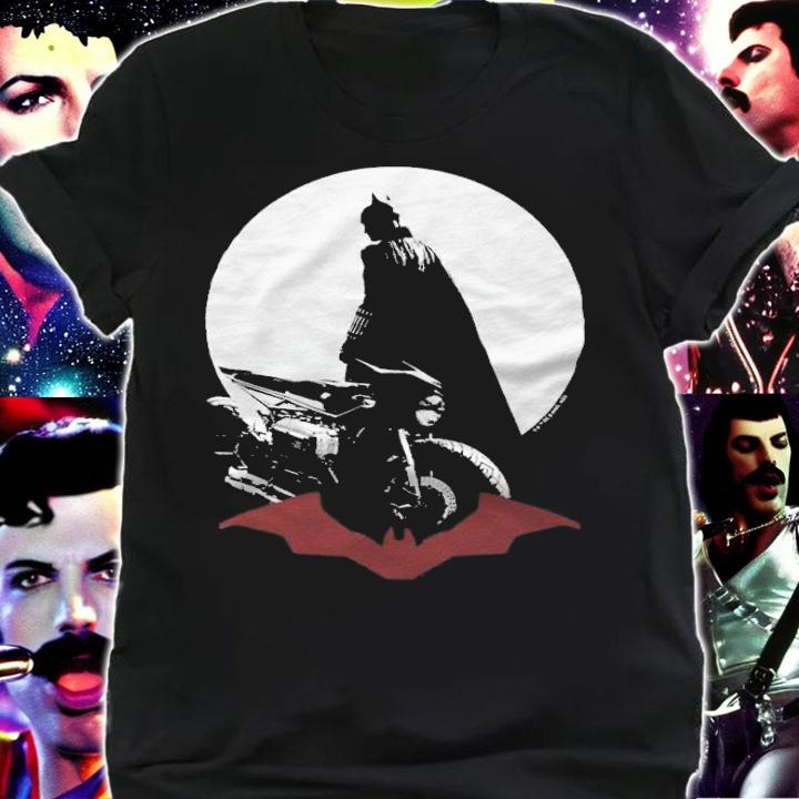 The Batman Batcycle silhouette T-shirt shirt