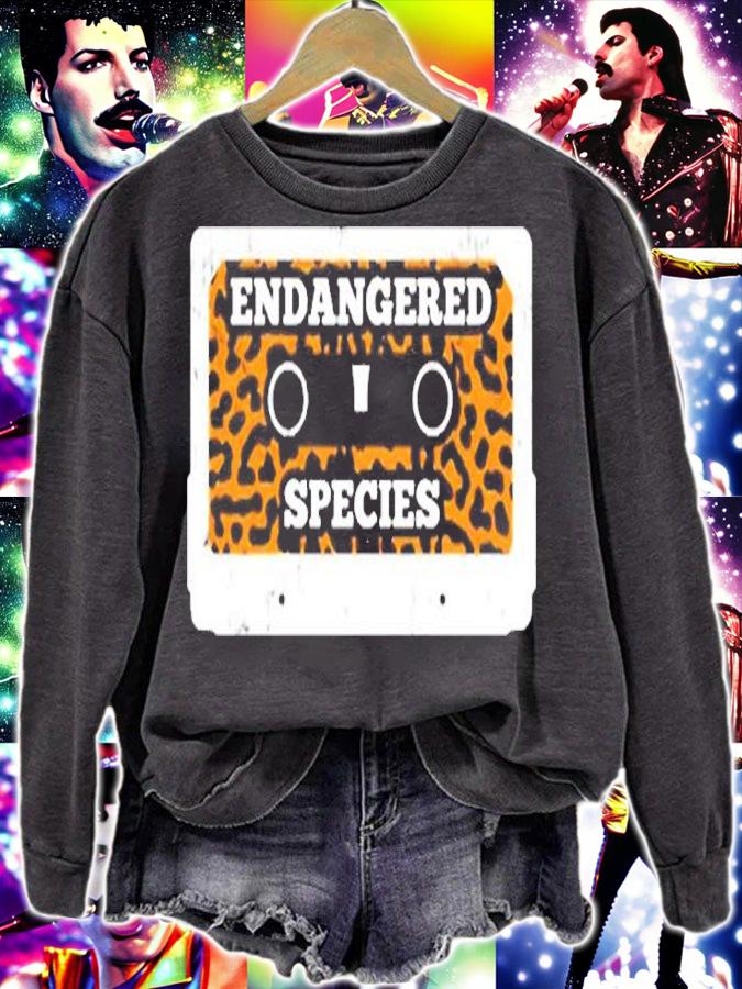 Vintage Retro Mixtape Cassette Tape T-Shirt sweatshirt