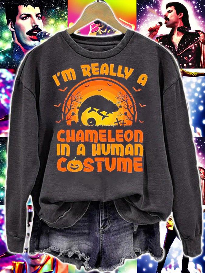 I'm really a chameleon in a human costume Halloween T-shirt