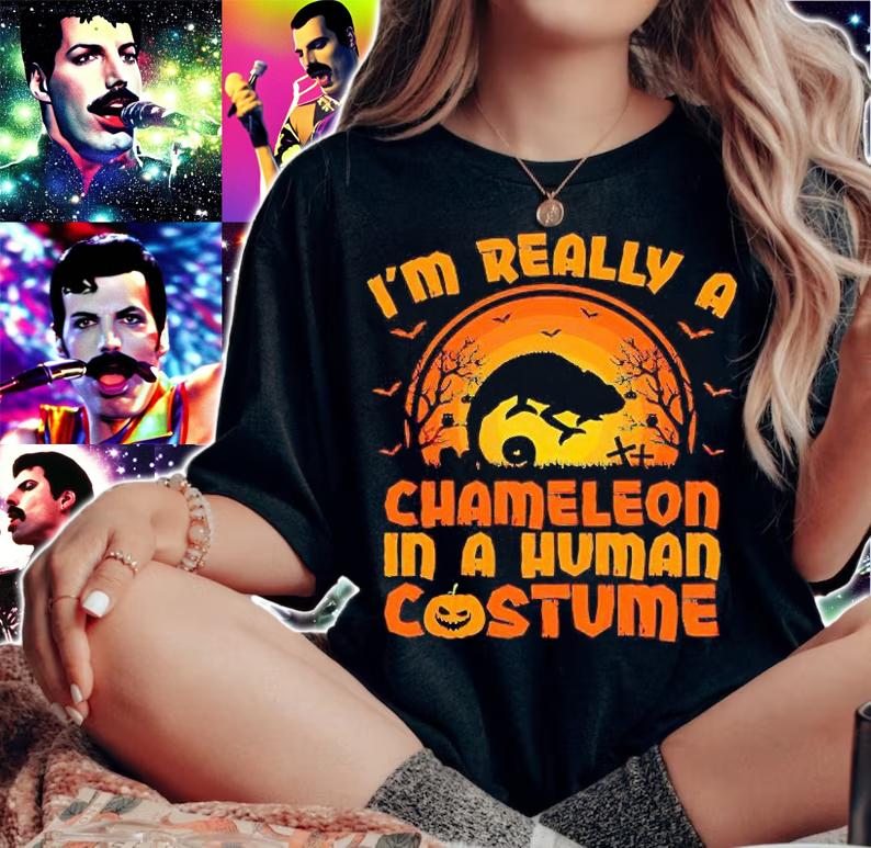 I'm really a chameleon in a human costume Halloween T-shirt